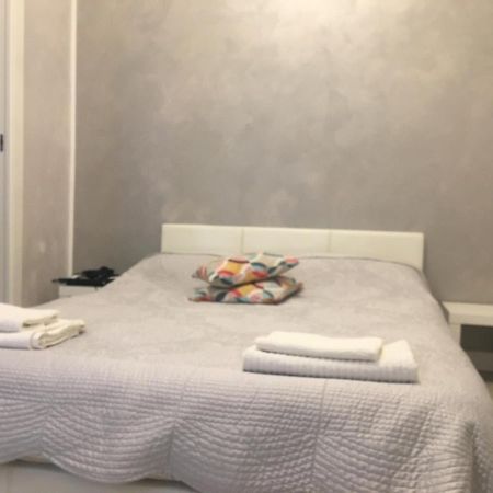 Studio Monte Ceneri Apartment มิลาน ภายนอก รูปภาพ